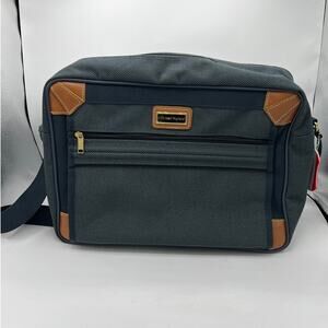 American Tourister Crossbody Travel Messenger Bag